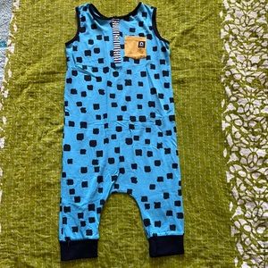 Rags to Raches 5/6 buttery soft - like new